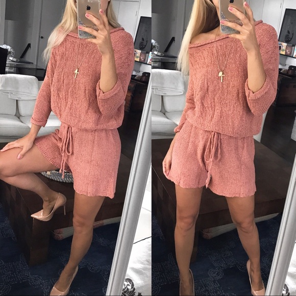 🆕 ROSE KNIT CAPRI SLEEVE OPEN SHOULDER ROMPER! - Picture 7 of 10